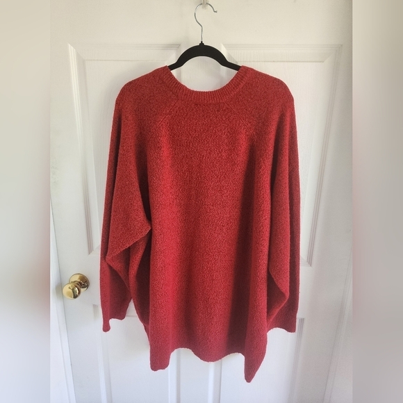 Torrid Plus Size 4X Tinsel Pullover Red Crewneck Sweater Like New Condition - Picture 9 of 9